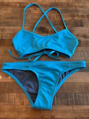 Jolyn Hawaii Blue Bikini set size medium